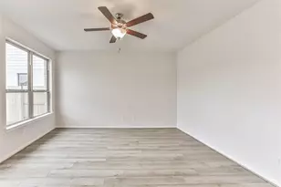 704 Ocean Palms Dr, Katy, TX 77493 - Photo 5