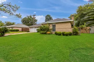 6602 Indian Lake Dr, Houston, TX 77489 - Photo 3