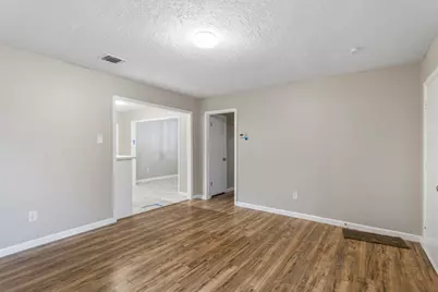 6602 Indian Lake Drive, Houston, TX 77489 - Photo 5