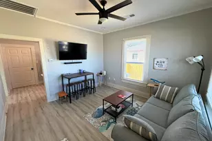 2219 45th St, Galveston, TX 77550 - Photo 3