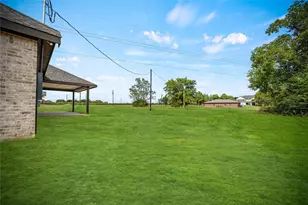 513 Oleander St, Prairie View, TX 77484 - Photo 25