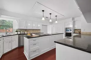 9411 Fenchurch Dr, Spring, TX 77379 - Photo 25