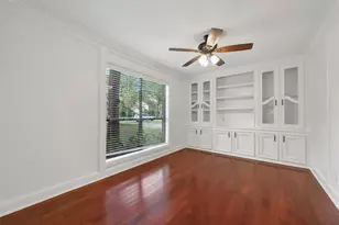 9411 Fenchurch Dr, Spring, TX 77379 - Photo 9