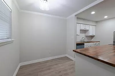 132 Oyster Creek Drive #33, Lake Jackson, TX 77566 - Photo 7