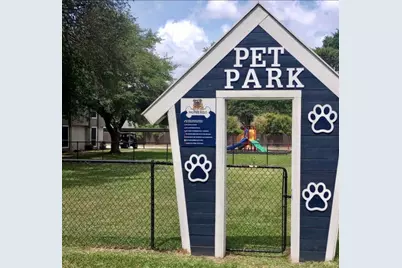 132 Oyster Creek Drive #33, Lake Jackson, TX 77566 - Photo 17
