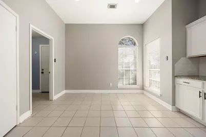 4754 Widerop Lane, Friendswood, TX 77546 - Photo 13