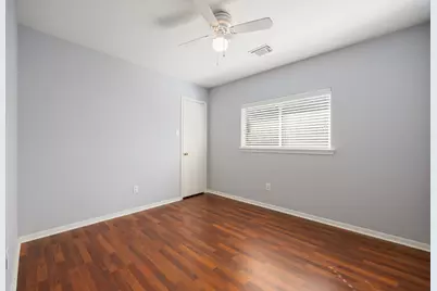 4754 Widerop Lane, Friendswood, TX 77546 - Photo 23