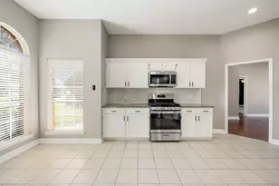 4754 Widerop Ln, Friendswood, TX 77546 - Photo 11