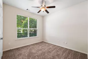 46 Black Swan Ct, The Woodlands, TX 77354 - Photo 9