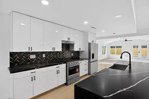 1906 Sunny Brook Dr, Austin, TX 78723 - Photo 1