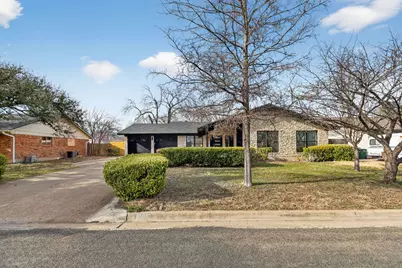 1906 Sunny Brook Drive, Austin, TX 78723 - Photo 11