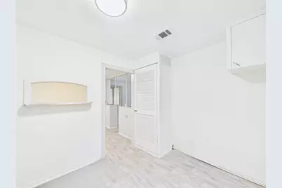 2610 S Crockett Street, La Marque, TX 77568 - Photo 17