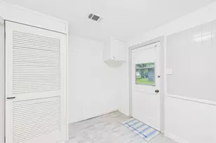 2610 S Crockett St, La Marque, TX 77568 - Photo 19