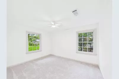 2610 S Crockett Street, La Marque, TX 77568 - Photo 23