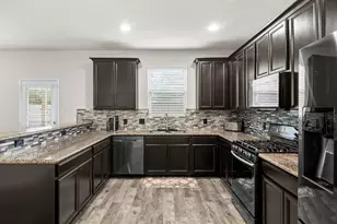 10710 Chestnut Path Way, Tomball, TX 77375 - Photo 5