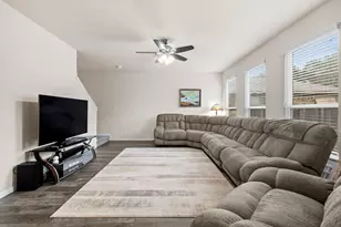 10710 Chestnut Path Way, Tomball, TX 77375 - Photo 9