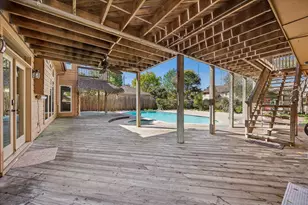 1835 Raintree Cir, Seabrook, TX 77586 - Photo 33