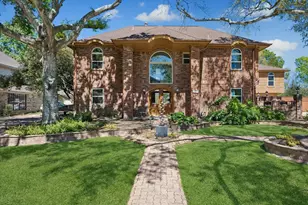 1835 Raintree Cir, Seabrook, TX 77586 - Photo 1