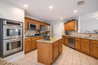 410 Scarlet Sage Drive, League City, TX 77573 - Photo 11