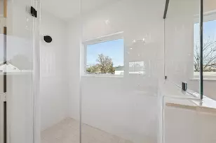 1303 Cordell St, Houston, TX 77009 - Photo 29