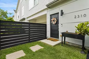 2310 Langston St, Houston, TX 77007 - Photo 5