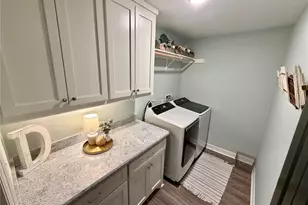 1056 Angus Trail, Angleton, TX 77515 - Photo 25