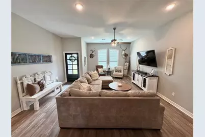 1056 Angus Trail, Angleton, TX 77515 - Photo 5