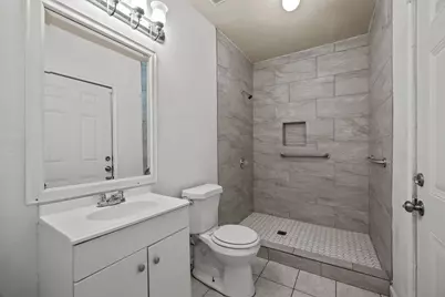 6619 Indian Lake Drive, Houston, TX 77489 - Photo 27