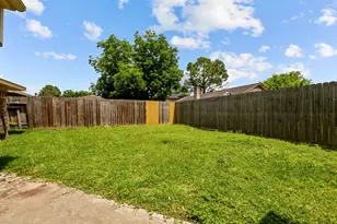 6619 Indian Lake Dr, Houston, TX 77489 - Photo 31