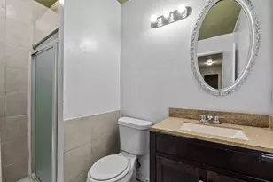 6619 Indian Lake Dr, Houston, TX 77489 - Photo 19