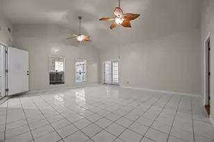 6619 Indian Lake Dr, Houston, TX 77489 - Photo 23