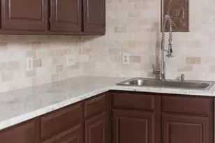 11807 Dellfern Ct, Houston, TX 77035 - Photo 3