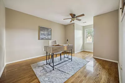 9813 Pine Lake Drive, Houston, TX 77055 - Photo 3
