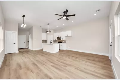 7542 Charlie Street, Houston, TX 77088 - Photo 7