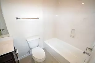 2215 Palmilla Rd, League City, TX 77539 - Photo 25