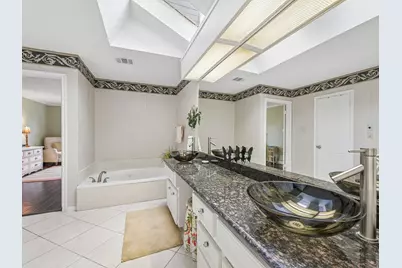 4758 Oakmont Court, League City, TX 77573 - Photo 19
