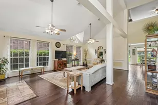 4758 Oakmont Ct, League City, TX 77573 - Photo 5