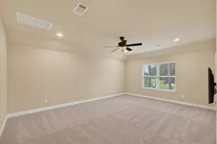 24 Camden Oaks Ln, Montgomery, TX 77356 - Photo 21
