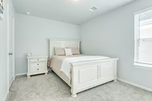3640 Crosspointe Pass, Angleton, TX 77515 - Photo 17