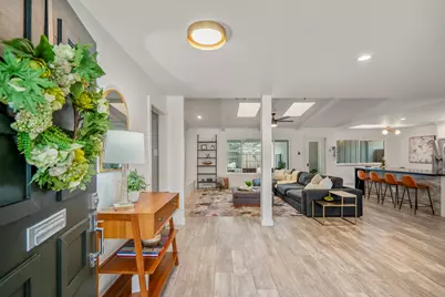 10735 Lynbrook Drive, Houston, TX 77042 - Photo 5