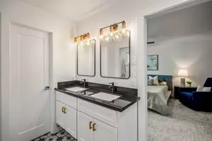 10735 Lynbrook Dr, Houston, TX 77042 - Photo 25