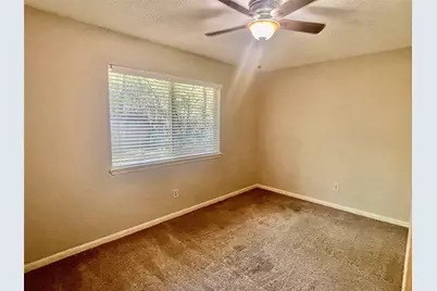 13 Maywind Court, The Woodlands, TX 77381 - Photo 25
