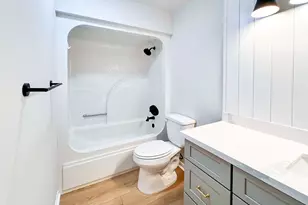 10 Oak Creek Dr, Huntsville, TX 77340 - Photo 27