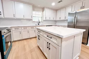 10 Oak Creek Dr, Huntsville, TX 77340 - Photo 15