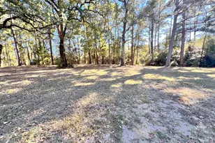 10 Oak Creek Dr, Huntsville, TX 77340 - Photo 43