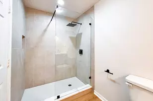 10 Oak Creek Dr, Huntsville, TX 77340 - Photo 21