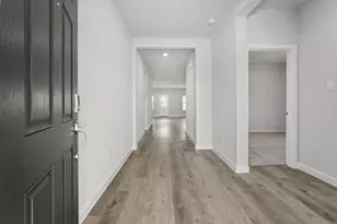 11938 Wisteria Mdws Dr, Willis, TX 77318 - Photo 3