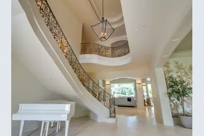 11527 Green Oaks Drive, Houston, TX 77024 - Photo 3