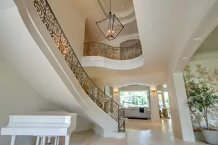 11527 Green Oaks Dr, Houston, TX 77024 - Photo 3