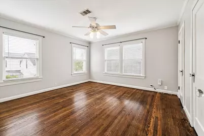 2315 Swift Boulevard, Houston, TX 77030 - Photo 11